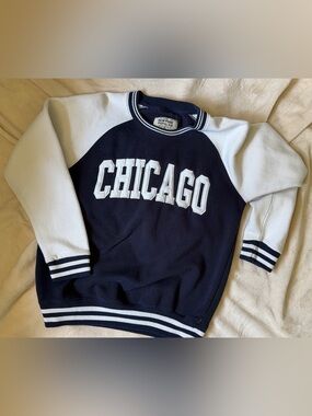 Chicago Crewneck Pull Over Top Sweater Sweatshirt